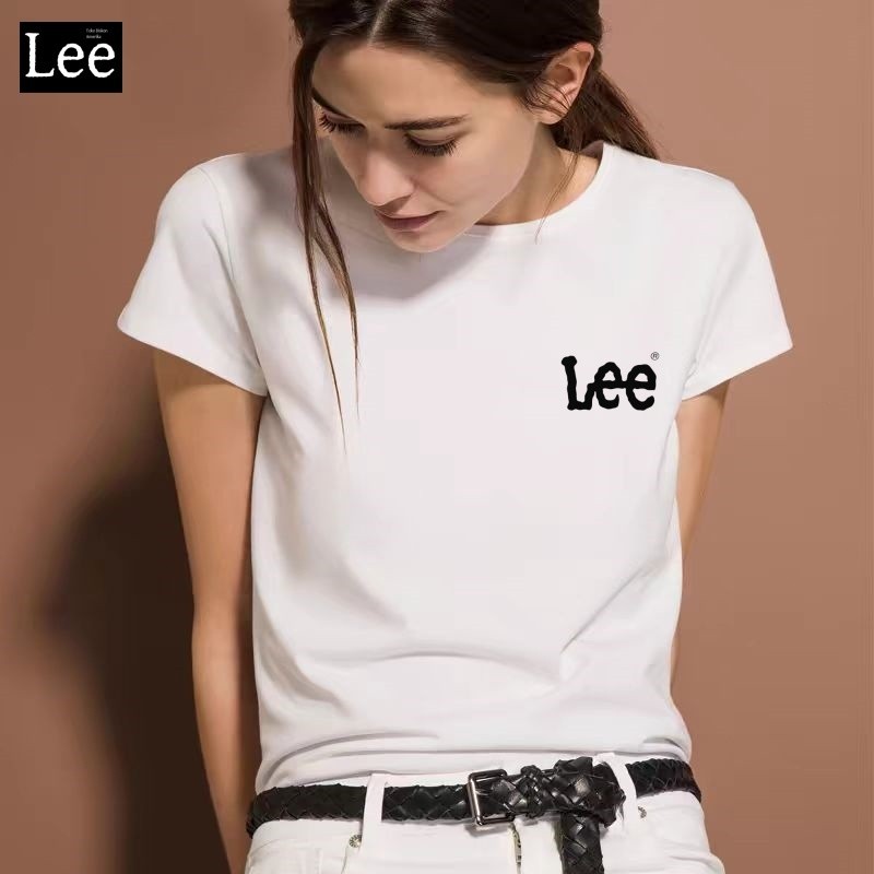 เสื้อยืดผู้หญิง Lee White ดีไซน์เท่ด้านหลัง - ตุ๊กตามีสไตล์พร้อมโลโก้ Lee