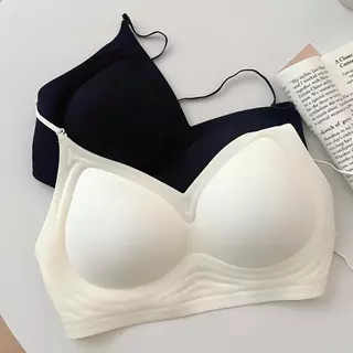 สปอร์ตบราไร้โครง ฟองน้ำในตัว ทรงเรียบ ใส่สบาย ปรับสายได้ ผ้านุ่ม ยืดหยุ่น ระบายอากาศดี S-XL