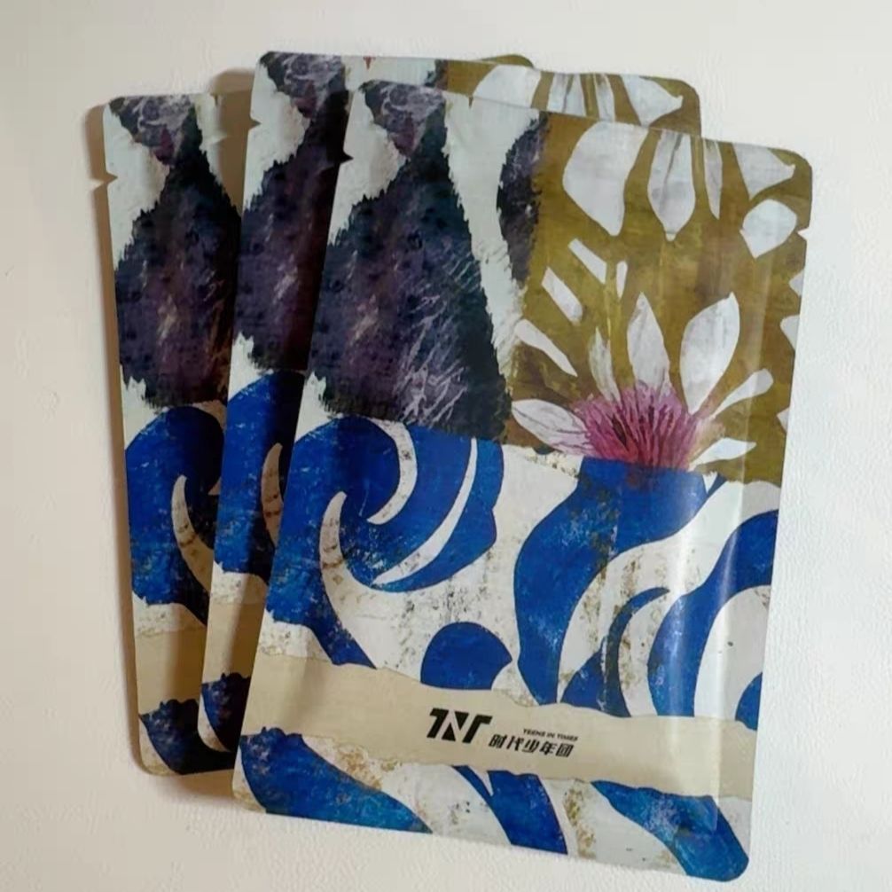 ที่ยังไม่ได้เปิด Times Youth League Must Go Peripheral Card Holder Majiaqi League Style Must Go Must