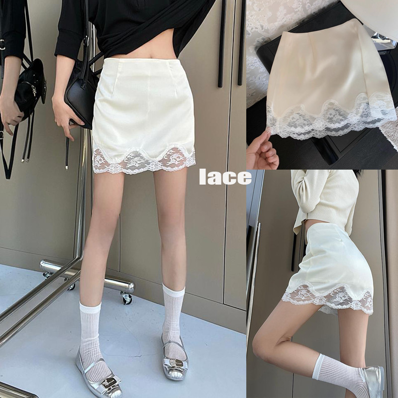 Cuties ✔️99279  Lace satin skirt กระโปรงสั้นผ้าซาตินชายลูกไม้ มีซับกางเกง 2 สี