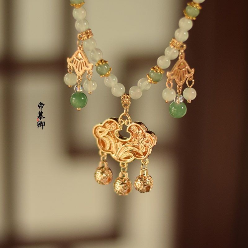 Di Muqing Micro-Bell Bell Yingluo Light Green Hanfu Yingluo Extension Chain Glass#帝慕卿微微响铃铛璎珞浅绿色汉服璎珞延