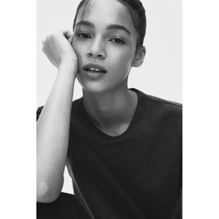 H&M(เอชแอนด์เอ็ม) เสื้อยืดคอตตอน Women Cotton T-shirt 126483…