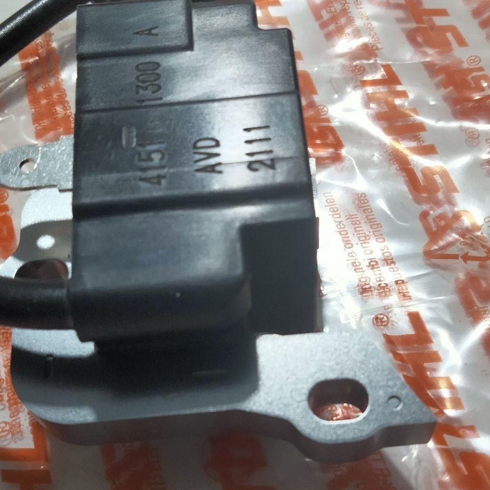 คอยล์จุดระเบิดสำหรับสติห์ล FS230 FR230