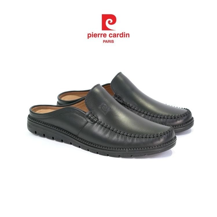 [คอลเลกชันใหม่] รองเท้าหนัง Sapo แบบสวมเปิดส้นสำหรับผู้ชาย โลโก้โลหะ Pierre Cardin – 815