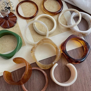 Acrylic Bracelet เรซิน   สไตล์เรโทรหรูหรา   สีแคนดี้    สร้อ…