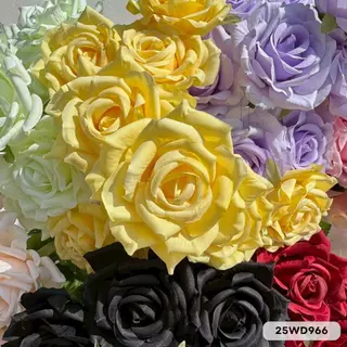 กุหลาบโลลิต้า 9 ก้าน 9 ดอก ช่อสูง 42 cm. หน้าดอก 9 cm.