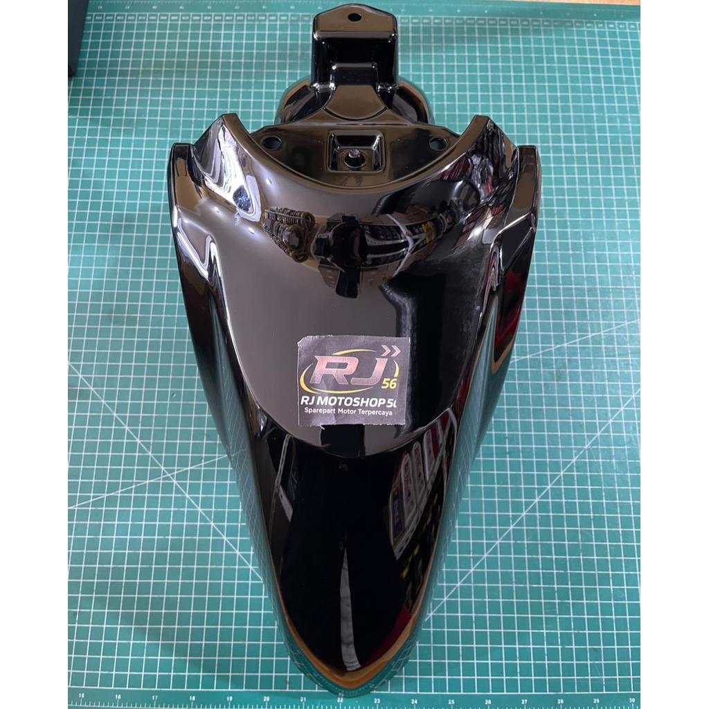 บังโคลนหน้า Vario 150 18/ 125 18/125 23 สีดํา WIN ยี่ห้อ