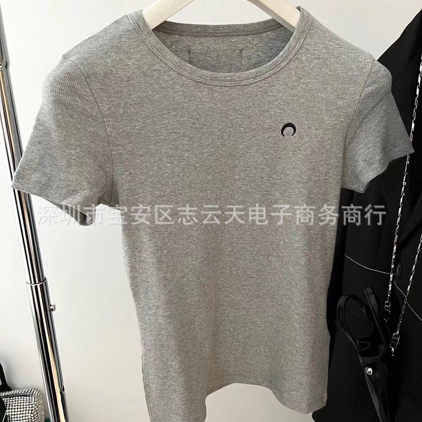 Marine Correct รุ่น EP Moon Crescent เสื้อยืดผ้าฝ้าย.slim-fit แขนสั้นสำหรับผู้หญิง