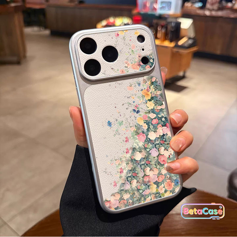 สำหรับ iPhone 17 16 15 14 13 12 13Pro 14Pro 15Pro 16Pro เคสไอโฟน สไตล์สดชื่น ลายดอกไม้กราฟฟิตี เคลือบโลหะ กันกระแทก