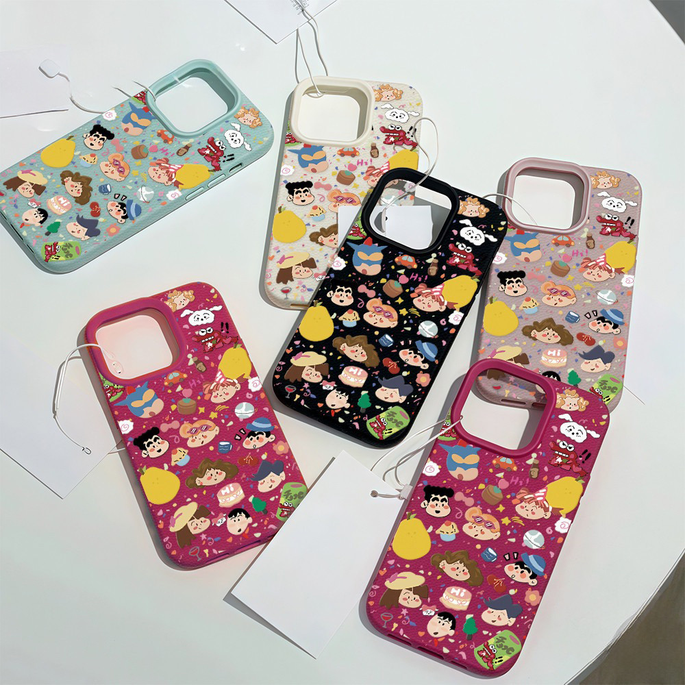 🌹Snap&Co🌹เเคสไอโฟน17 การ์ตูนครอบครัวชินจัง เคสลายลิ้นจี่ใช้กับ สำหรับ IPhone11 12 13 14 15 16 Pro 7/8PLUS กันกระแทก
