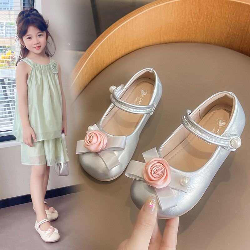 รองเท้าแตะดอกไม้สำหรับเด็ก ออกแบบใหม่ในสไตล์เจ้าหญิง ป้องกันการลื่น อ่อนนุ่ม สบายเมื่อสวมใส่ เหมาะสำหรับเด็กวัยหัดเดินและการเต้นรำ - รูปที่ 6