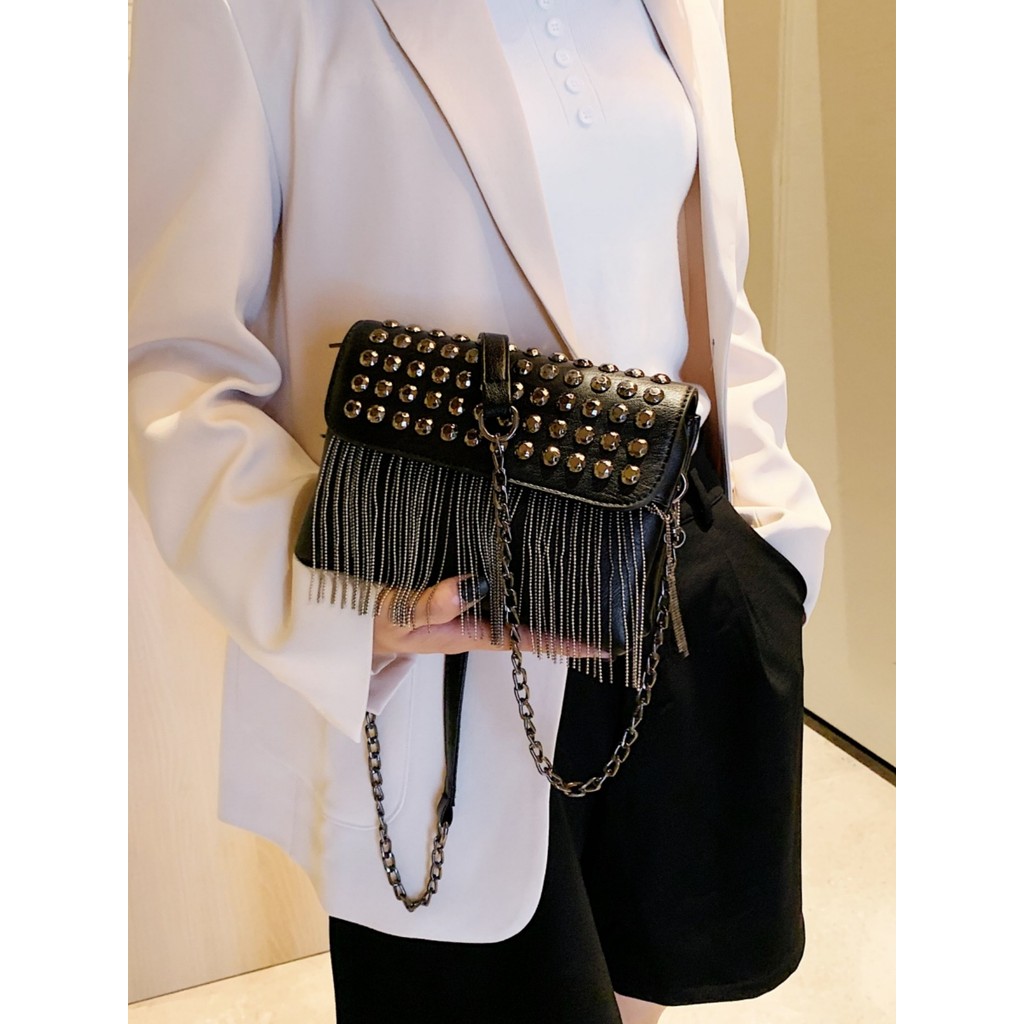 Willow Ding Tassel Bag กระเป๋าสะพายแฟชั่น