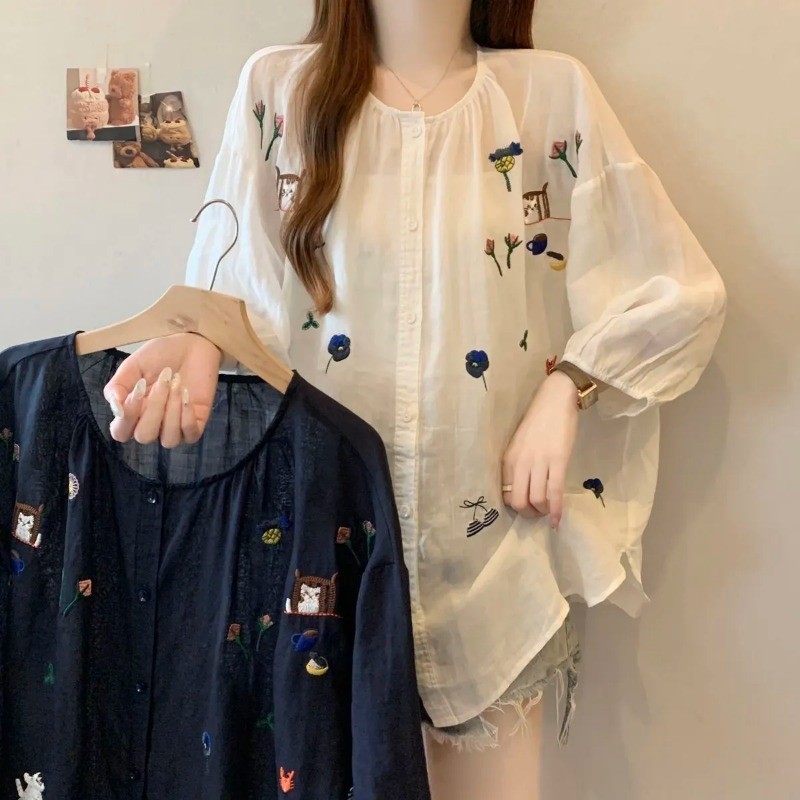 crushผู้หญิง ขนาดพลัส เย็บปักถักร้อย แขนห้าส่วน เสื้อเชิ้ต คอกลม ผ่อนปรน เสื้อเชิ้ต