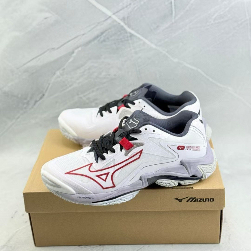 Mizuno WAVE LIGHTNING Z8 รองเท้าวอลเลย์บอล รองเท้าฝึกซ้อม ระบายอากาศ รองเท้าแบดมินตันกีฬา unisex รอง