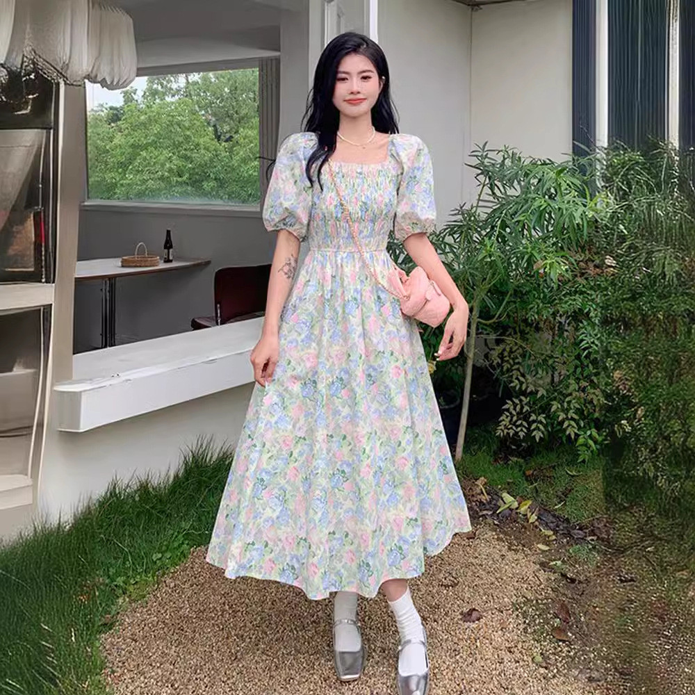 ผู้หญิงฝรั่งเศสสไตล์ใหม่คอนุ่มสไตล์พัฟ2025 แขนเสื้ออบอุ่นชุดกลางความยาวดอกไม้ขนาดใหญ่เกาหลีสแควร์ tw