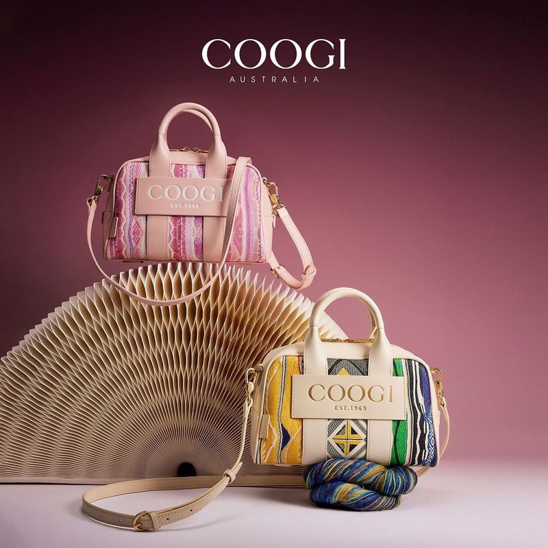 COOGI กระเป๋าโท้ทหรูหรา ทรงกว้าง สะพายข้างสะดวก