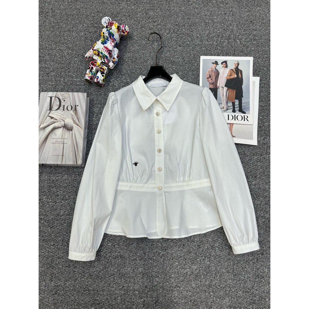 TF2H DR CD Little Bee Ruched Waist Shirt, Youthful Old Money Style2026Spring and Summer