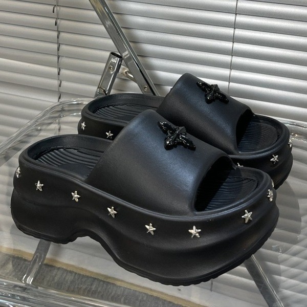 ขนาดพลังงานแสงอาทิตย์ สะดวกสบายและทนทาน schooll รองเท้า รองเท้าแตะพื้นหนาสำหรับผู้หญิง ฤดูร้อนปี 202