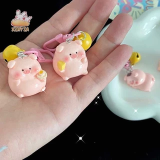 พวงกุญแจรูปหมู 3 มิติ พร้อมจี้รูปดาวห้าแฉก จี้การ์ตูนน่ารัก