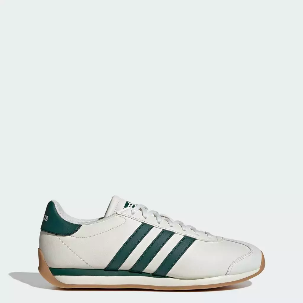 adidas ไลฟ์สไตล์ รองเท้า RUNVISTA ผู้ชาย สีขาว HQ2319