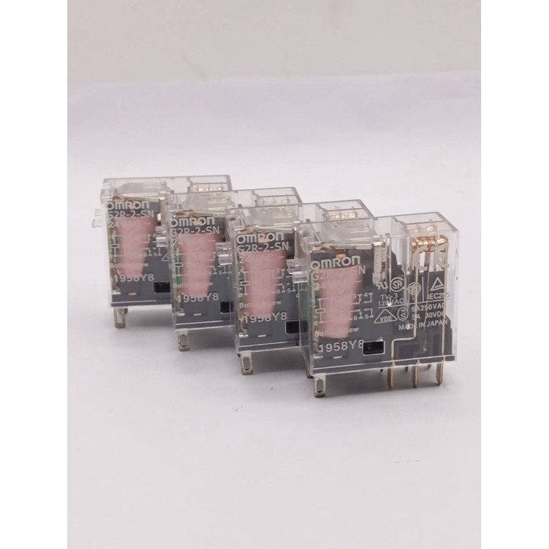 New สุดคุ้ม! G2R-2-SN 24VDC  รีเลย์ 8ขา G2R-2-SN สินค้าถ่ายจากงานจริง
