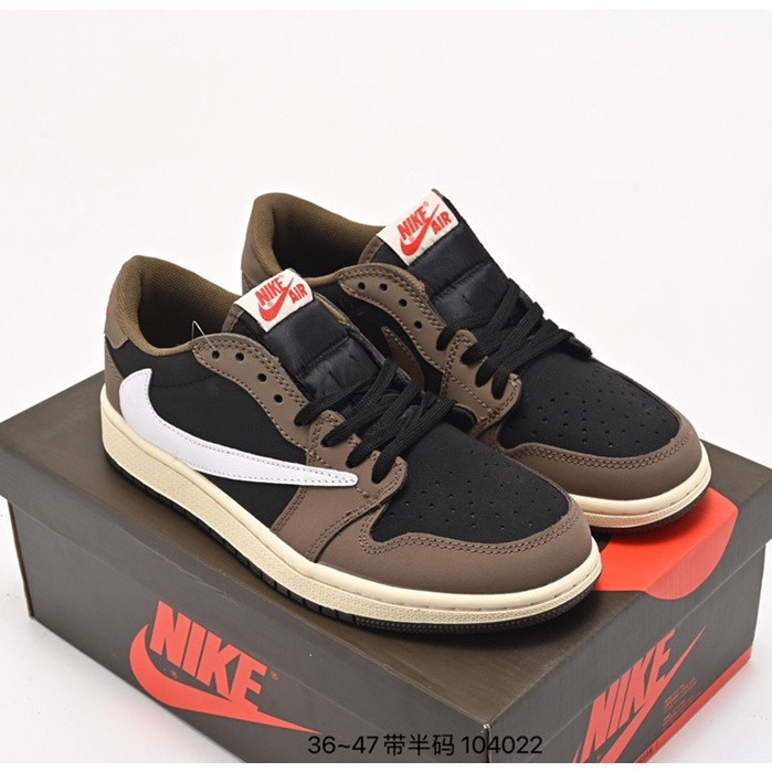 Travis Scott x Nike Air Jordan 1 Low OG Dark Mocha รองเท้าสำหรับทั้งชายและหญิง