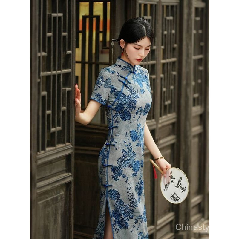 2026 ใหม่ความยาวปานกลาง Slim Fit Jiangnan Cheongsam Dress J2MO