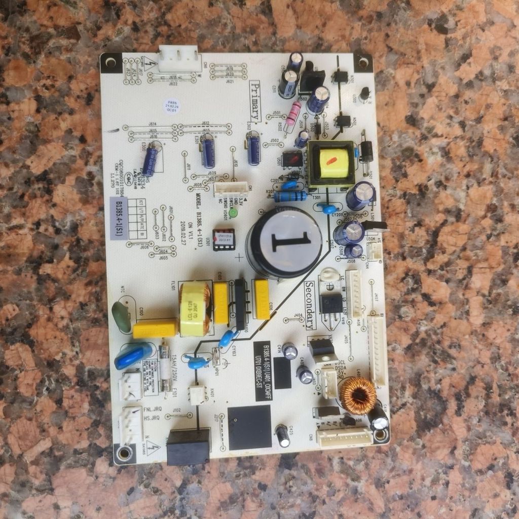 แผงควบคุมอินเวอร์เตอร์ตู้เย็น Panasonic NR-B600GX-S EW600 B1385.4-1