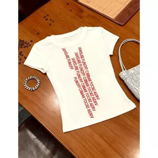 SuitcuteA009-0136 เสื้อยืดแขนสั้นคอกลมพิมพ์ลายดอกไม้เหมาะสำหรับผู้หญิง