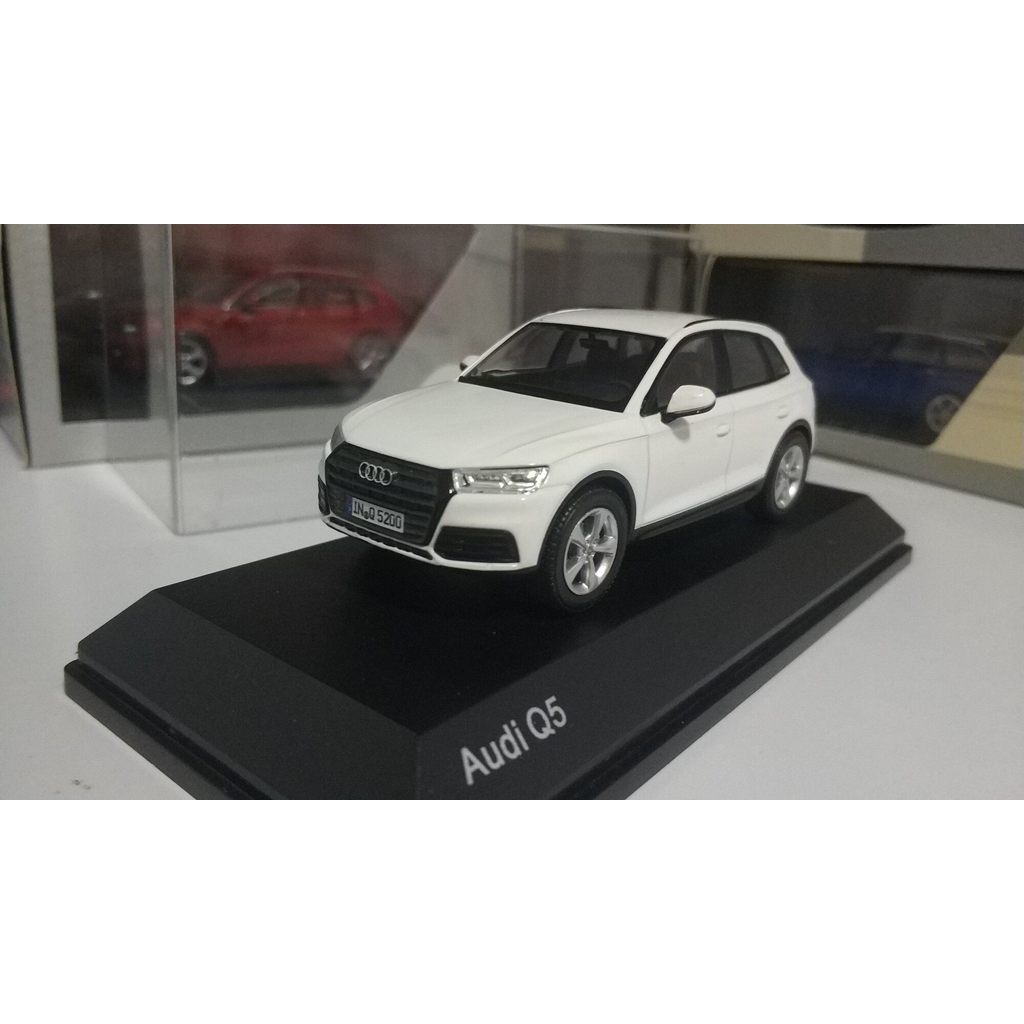1/43 Audi q5 Audi q5 SF ใหม่ล่าสุดในการจัดส่ง