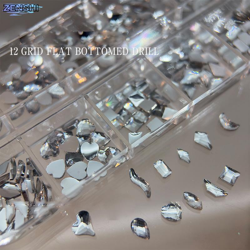 Zenshiaa 12 กริด Sparkle คริสตัลด้านล่างแบน Glitter Rhinestones เรขาคณิตไม่สม่ําเสมอตกแต่งเล็บ DIY เล็บเครื่องมืออุปกรณ์เสริม