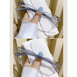 แว่นตาสำหรับแก้ไขสายตาสั้นและสายตายาว เปลี่ยนสีอัตโนมัติเมื่อโดนแสงแดด กรองแสงสีฟ้า ใช้ได้ทั้งชายและหญิงF001#