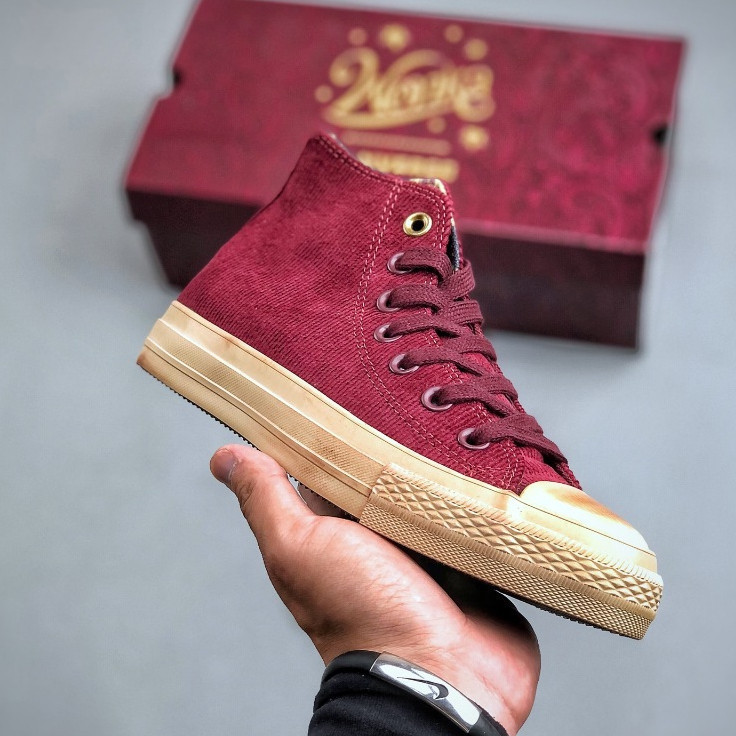 Converse x Wonka Wonka Distressed Co-Branded Canvas Shoes Maroon Upper Matching Distressed Beige Sho