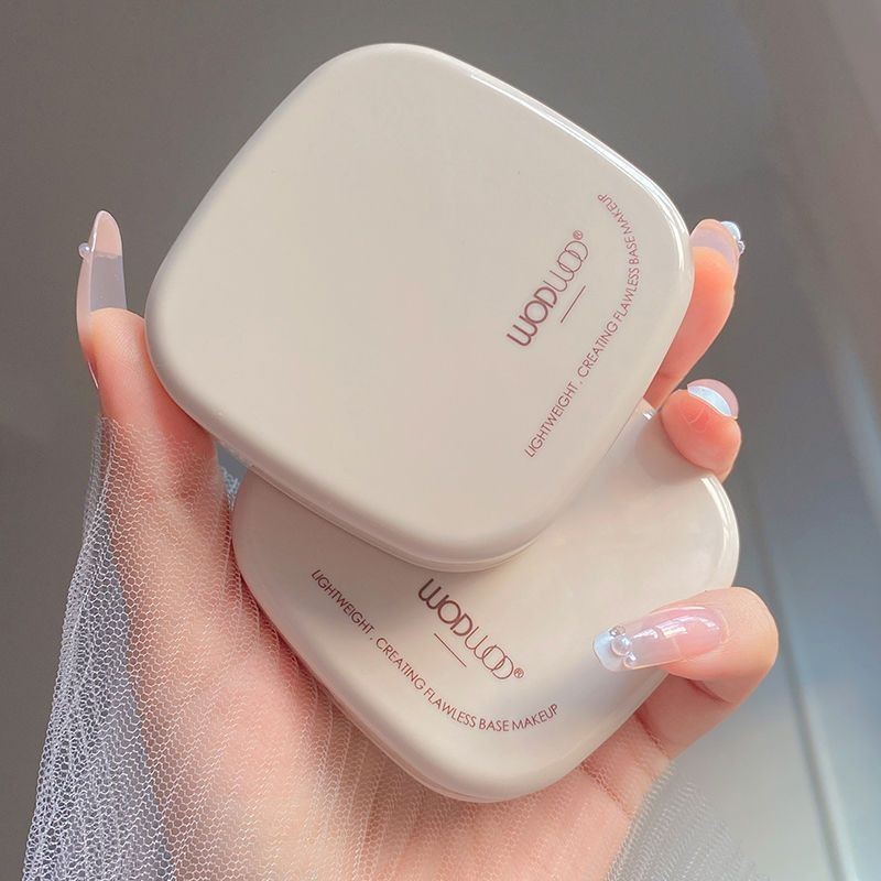 WODWOD Pressed Powder กันน้ําเหงื่อคอนซีลเลอร์ควบคุมความมัน Loose Pressed Powder ไม่หลุดแต่งหน้าที่ม