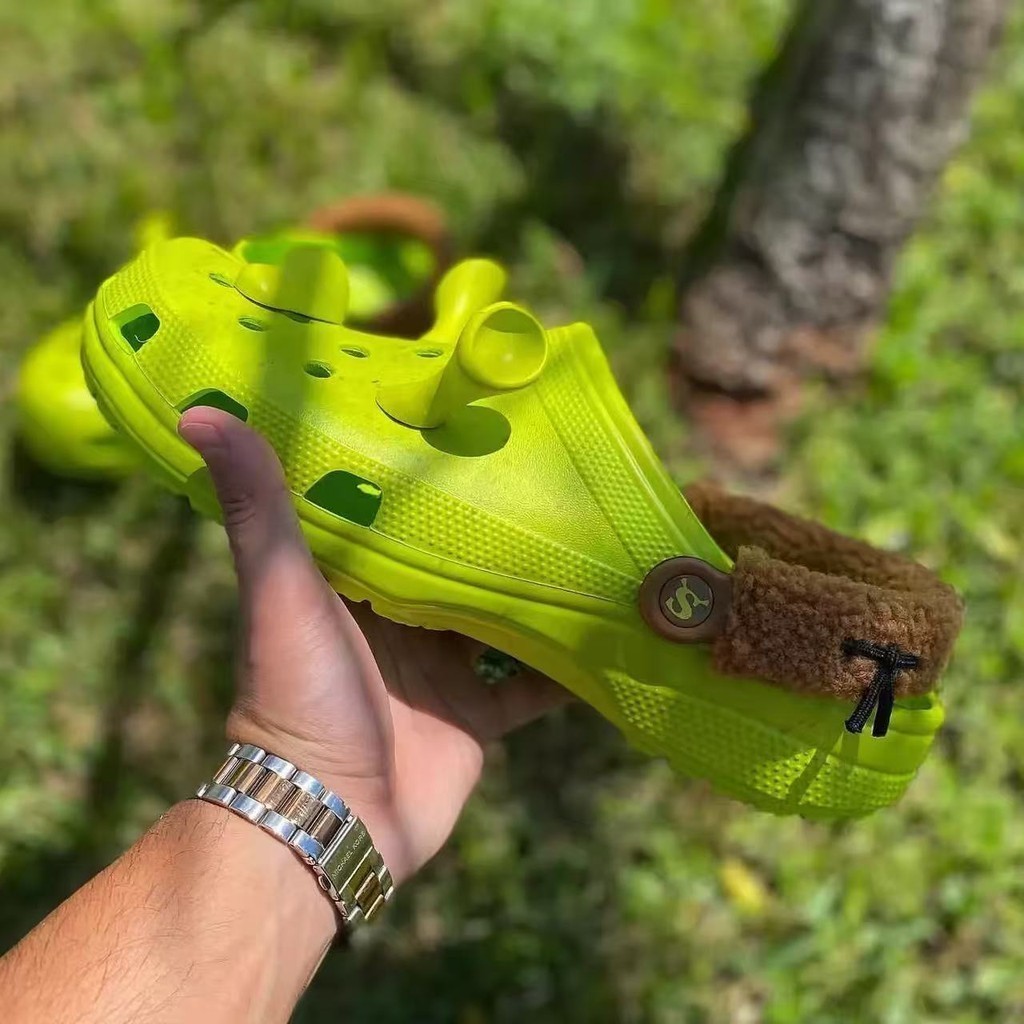 🤎ྀིྀི⋆แท้100% รับประกัน (พรีออเดอร์) DreamWorks Shrek X Crocs Classic Clog "Lime Punch" 209373-3TX ร