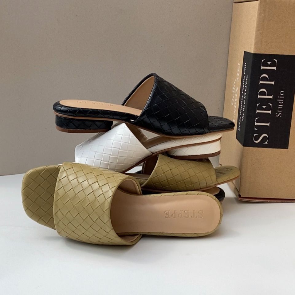 STEPPE official | Siena | sandals with 1 inch high heel leather weave