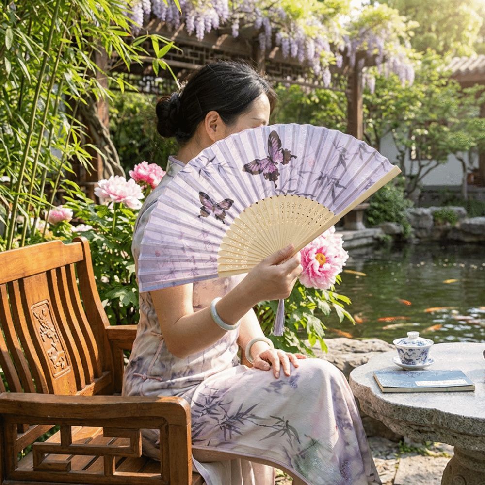 พัดผ้าไหม เฟนกูนา พัดลมไม้ไผ่ย้อนยุคแฮนด์เมดสไตล์จีนแบบพกพาพร้อมพู่ระบายความร้อนลายผีเสื้อพัดลมเต้นรําประสิทธิภาพการเต้นรํา ราคา ถูกที่สุด ดีลบีเคเค แกลเลอรีภาพที่ 8