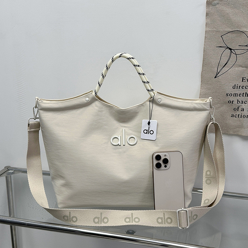 Alo Yoga Bag/Crossbody Womens Tote Bag