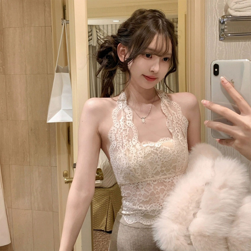ลูกไม้ Halter คอที่สวยงามกลับ Camisole ผู้หญิง Pure Desire พร้อมหน้าอก Pad Slim-fit Slimmer ดูภายใน Top