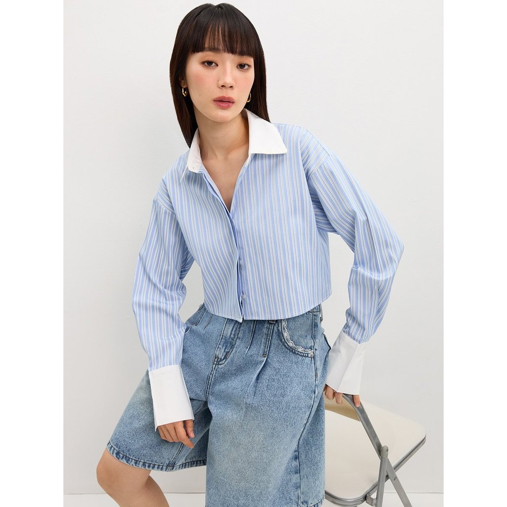 [Pomelo] เสื้อเชิ้ตลายทางทรงครอป / Cropped Striped Shirt