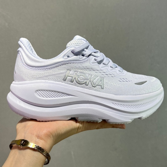 รองเท้าวิ่งสุภาพสตรี Hoka Bondi 9