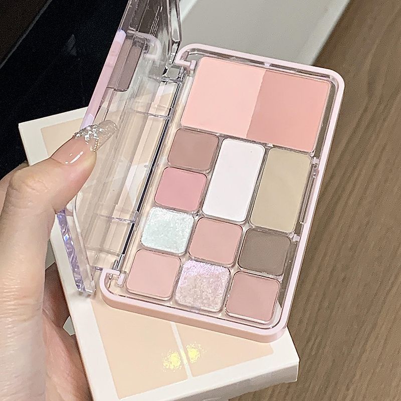 ใหม่สําหรับปี 2026 12 สี Heart-pounding Eyeshadow Palette ฤดูใบไม้ร่วงฤดูหนาว Matte Daily Light แต่ง