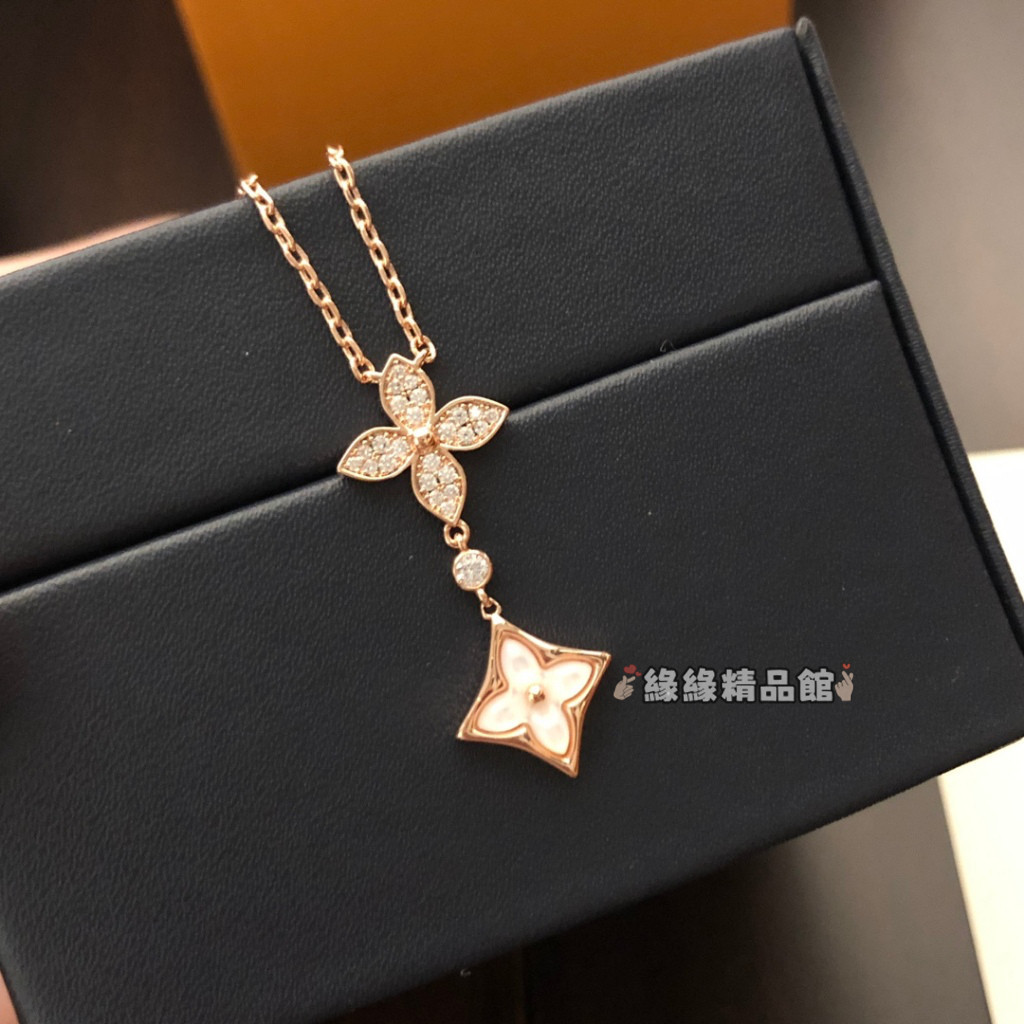 สร้อยคอมุกมาร์เบิลติดเพชรสัญลักษณ์สี่ใบกลอย ดีไซน์สำหรับผู้หญิง BCZ0