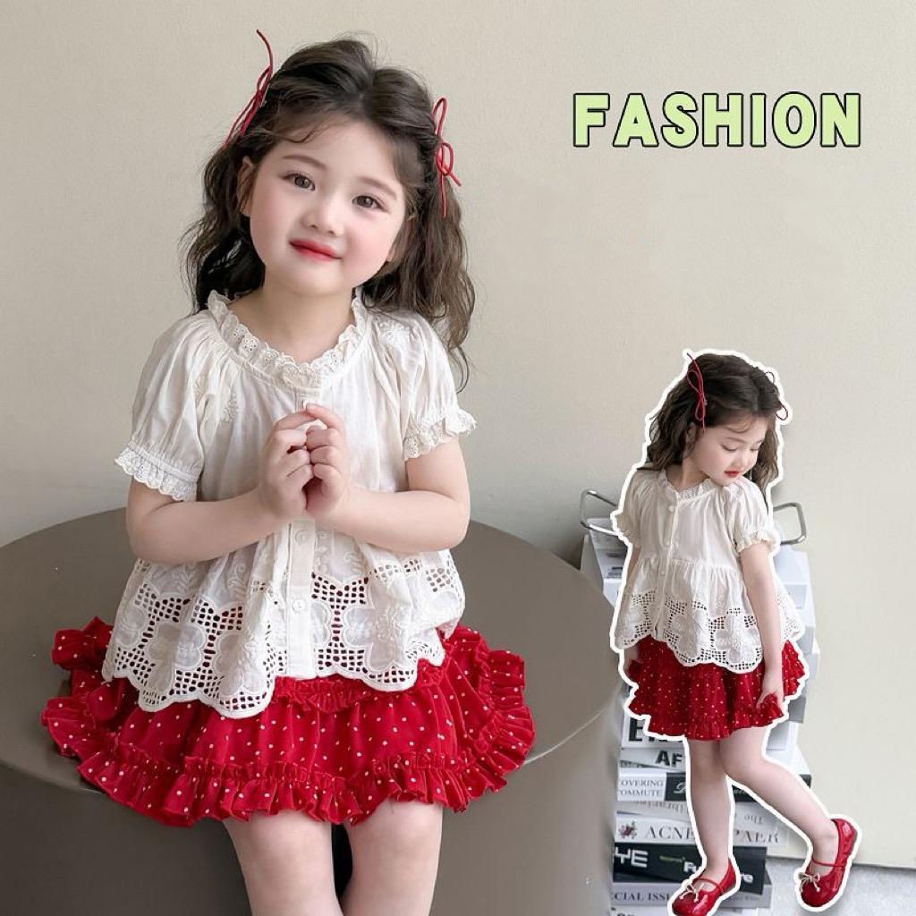 พร้อมส่งจากไทย ชุดเซ็ตเด็กผู้หญิง กระโปรงสีแดง(มีซับกางเกง)+เสื้อสีขาวแต่งลูกไม้ ผ้าเบาบาง ใส่สบาย N656
