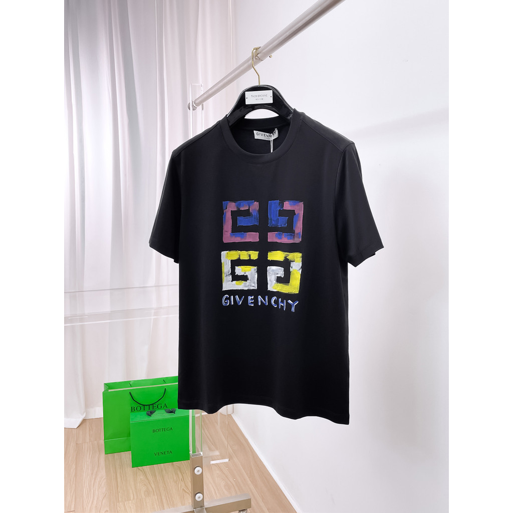 GIVENCHY/GIVENCHY 2026 ต้นฤดูใบไม้ผลิสไตล์ใหม่เสื้อยืดแขนสั้นผู้ชายผู้หญิงคู่สไตล์ Slim-fit Creative