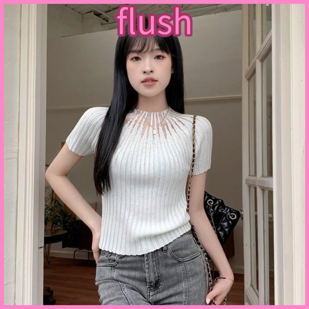 เสื้อครROPท็อปแขนสั้นประดับเพชร คอรอบกลม ทรงกระชับจากวูลเทอร์เรลีน สไตล์แฟชันสำหรับผู้หญิง