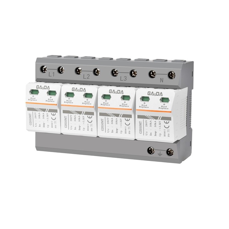 ในสต็อก Surge Protector AC 4 P House Surge ป้องกันแรงดันไฟฟ้าต่ําอุปกรณ์ Arrester ป้องกัน Lightning 