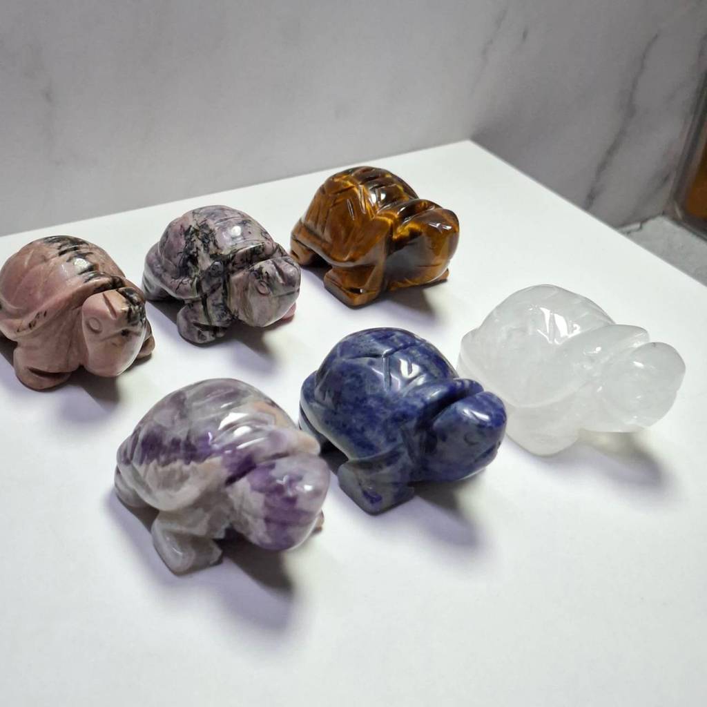 เต่ามงคลแกะสลักจากหินธรรมชาติ Crystal Turtle Carving