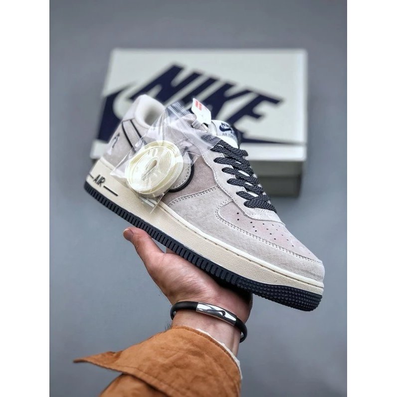Nike Nike Air Force 1 ' 07 Low Air Force One รองเท้าผ้าใบลําลอง