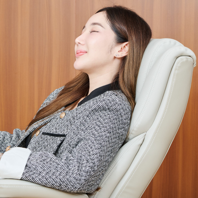 FURRADEC เก้าอี้ผู้บริหาร รุ่น WELCO สีครีม - รูปที่ 2